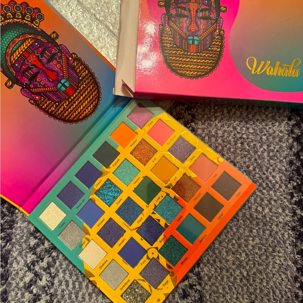 Wahala Eyeshadow Palette